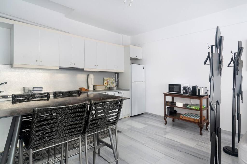The Parthenon View In The Historical Center! Apartamento Atenas Exterior foto