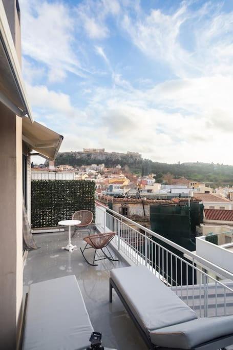 The Parthenon View In The Historical Center! Apartamento Atenas Exterior foto